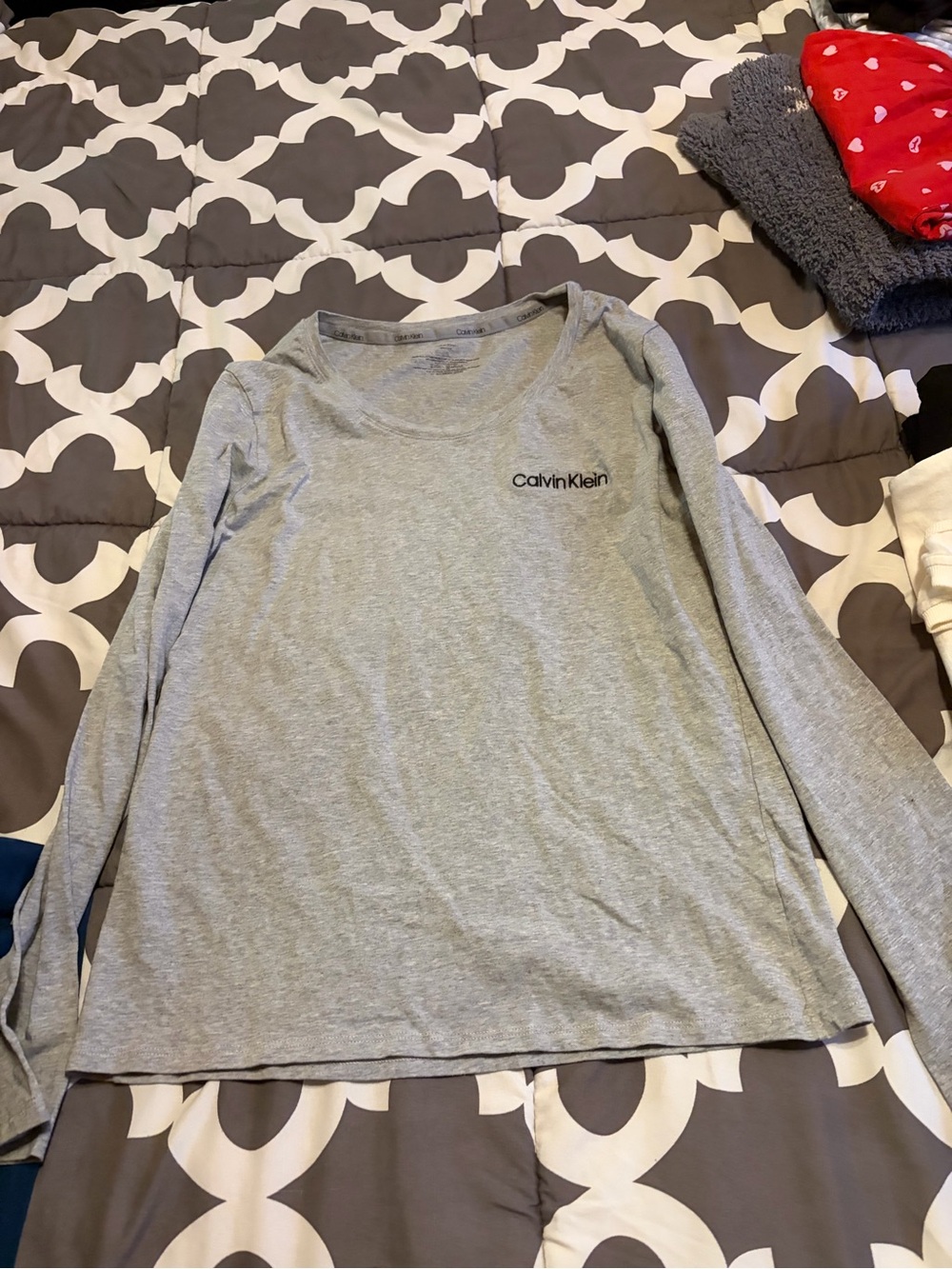Calvin Klein Light Gray Women's Long Sleeve Sleep Top